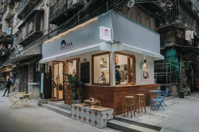 九重贴吧热议，小巷深处的特色小店，美味惊艳时光！