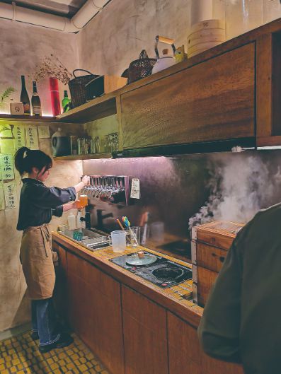冠心病最新资讯与小巷深处的特色小店探秘