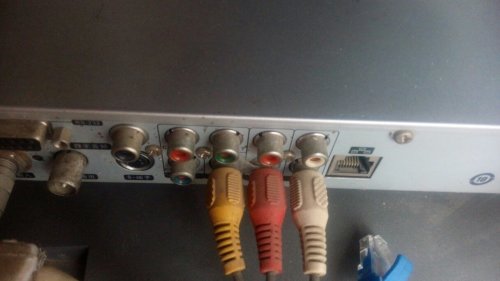 电视机背后的线路连接方式揭秘，带你探索隐藏的接线宝藏